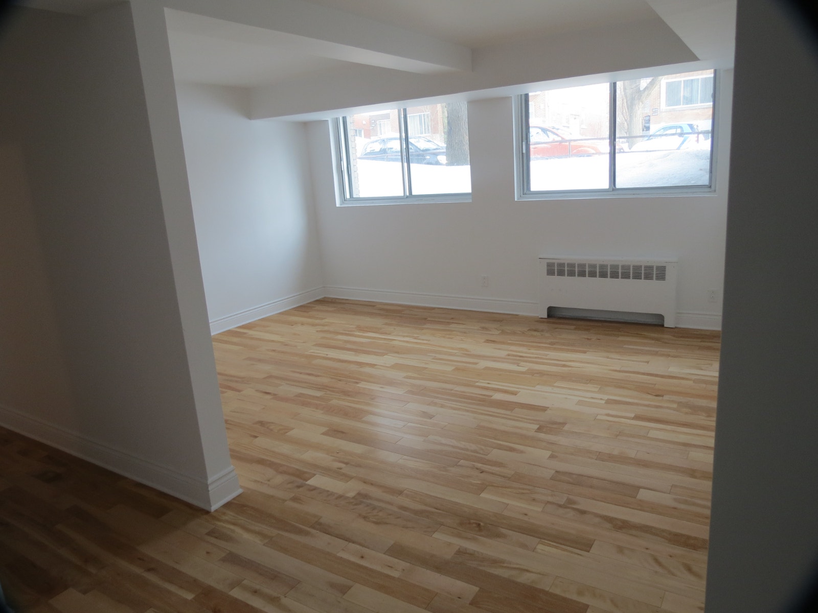 Grand 3 1/2 - CDN - près REM, centre Wilderton, plaza CDN etc.. — photo 3