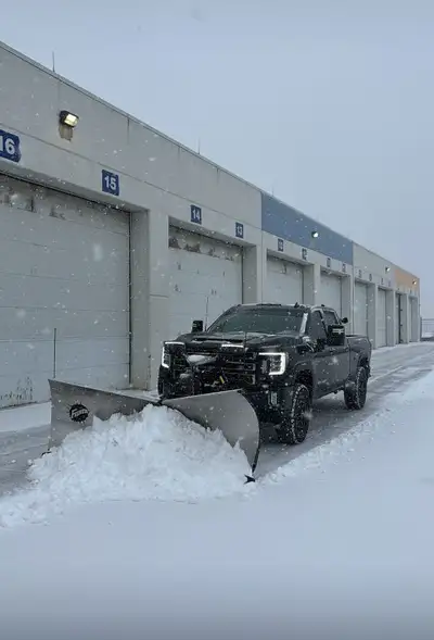 Fisher 9.6 plow, in good condition, led lights Located in Halifax