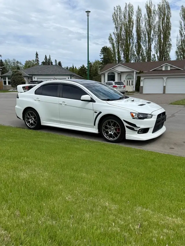 2010 Lancer Evolution X GSR in Cars & Trucks in Prince George - Image 2