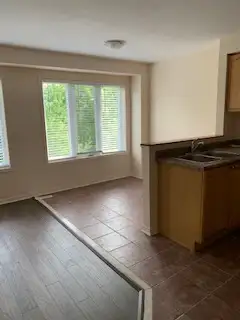 Beautiful Town House For Lease In Brampton! Available Now!