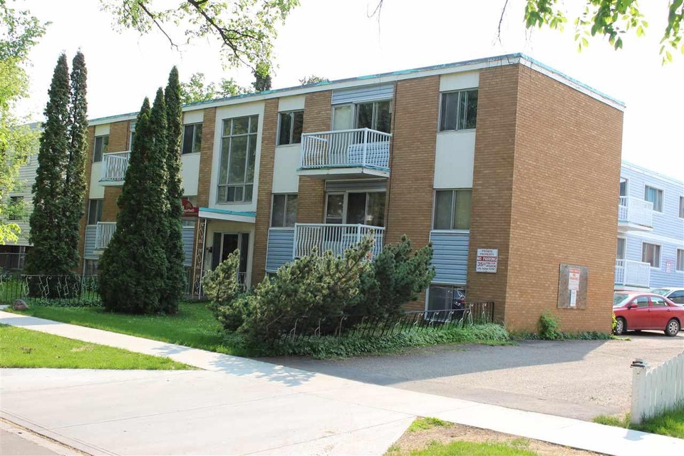*** SUITES from $760/m, Pvt, ROOMS from $560/m *** 4