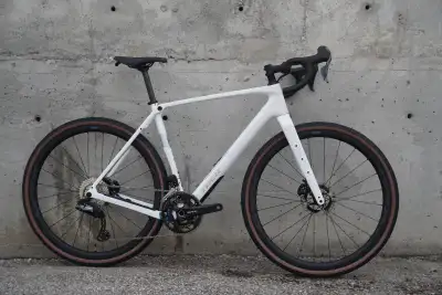 2025 Trek Checkpoint SL GRX Di2 Gen 3, View more