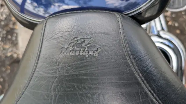 Great Yamaha V-Star in Street, Cruisers & Choppers in Calgary - Image 4