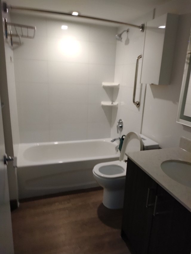 1 Bedroom in a 2 Bedroom Apartment available for rent on July 1 dans Locations longue durée  à Calgary - Image 2