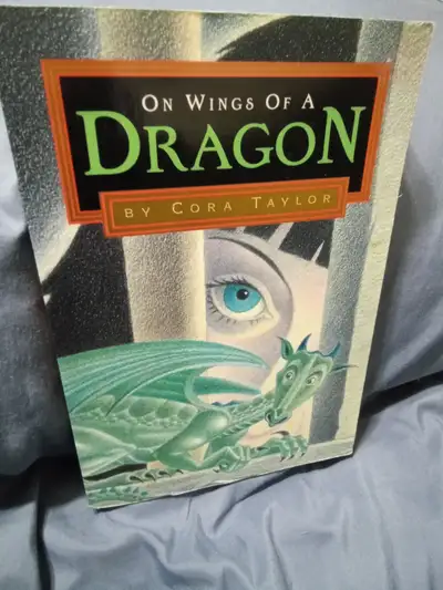 NOMINATED FOR THE MANITOBA YOUNG READER'S CHOICE AWARD. A CANADIAN CHILDREN'S BOOK CENTRE "OUR CHOIC...