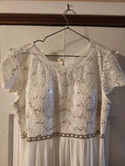 White XL Simple Wedding Dress, View more