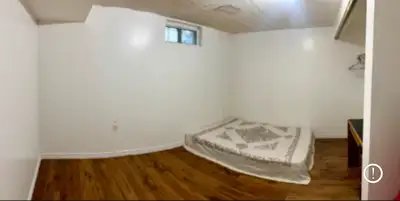PRIVATE ROOM FOR RENT AVAILABLE @ Dundas and Erindale Station rd