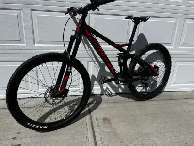 Devinci Troy RS -medium size frame , View more