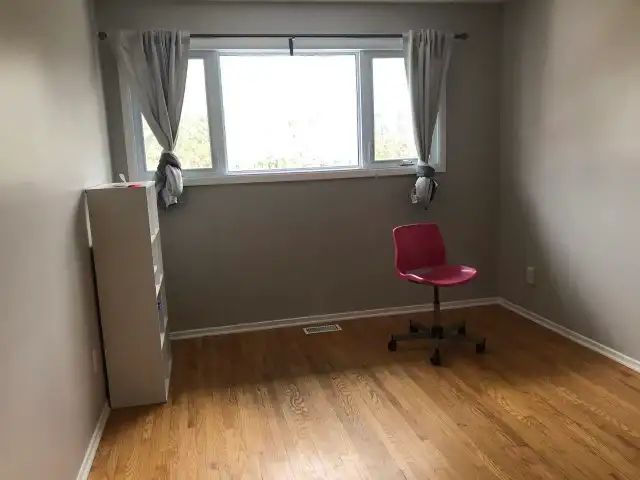 hi tech Kanata private furnished room for rent in Room Rentals & Roommates in Ottawa - Image 7