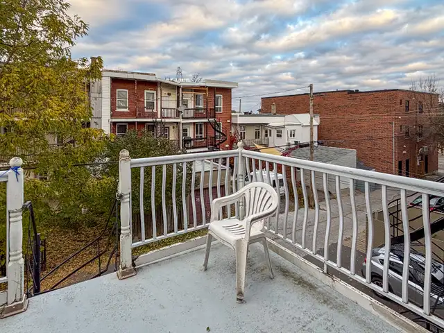  Chambre meublée avec balcon privé - Métro Joliette, 635$/mois in Room Rentals & Roommates in City of Montréal - Image 11