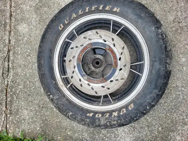 Suzuki Rim in Other in Chatham-Kent - Image 2