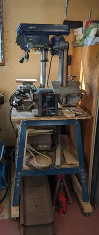 Multi tool station