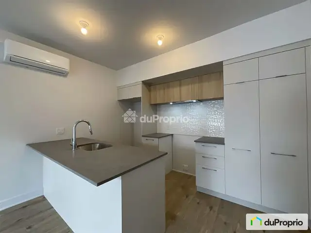 VERDUN CONDO NEUF 1 CHAMBRE BALCON DISPONIBLE IMMEDIATEMENT