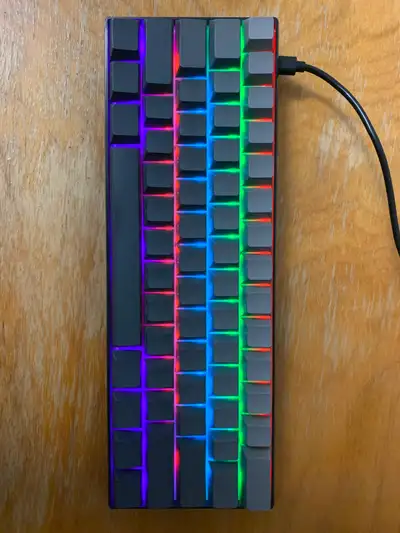 Lighting mechanical keyboard, good for gaming and daily work, excellent condition like new. The ligh...