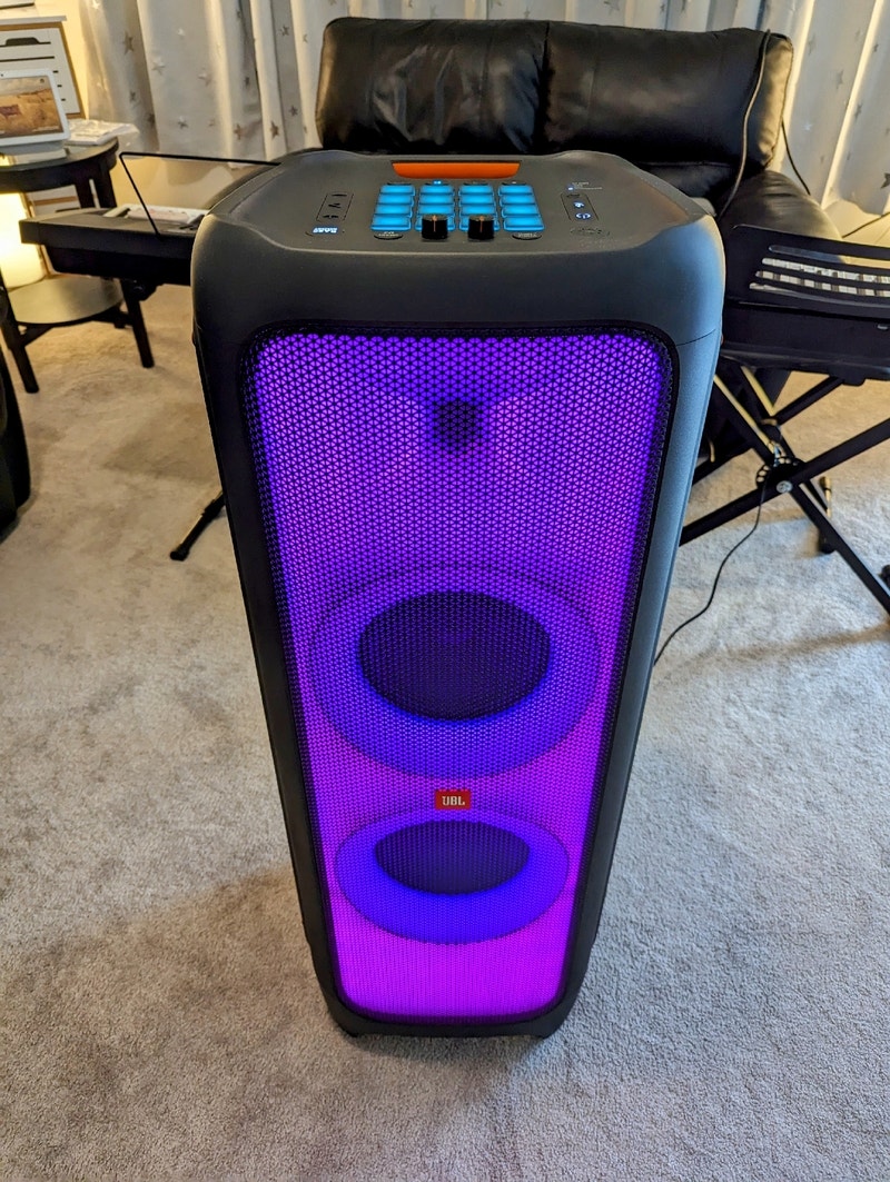 JBL Partybox 1000 Bluetooth speaker Speakers St. Catharines Kijiji