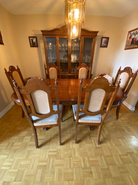 7 Piece Vintage Dining Set