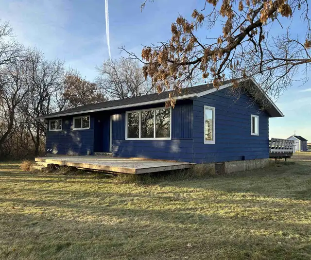 House  for rent on acreage 