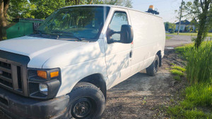 2013 Ford E 250