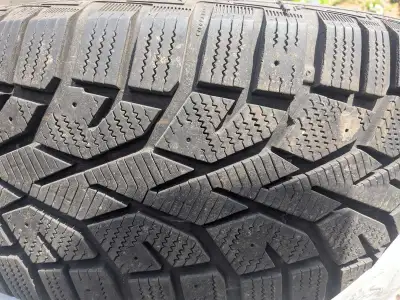 Set of 4 General Altimax Arctic 12 Tires. Used for 3 seasons. Came off of a 2018 VW Tiguan