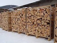 BOIS DE CHAUFFAGE A VENDRE/FIREWOOD FOR SALE