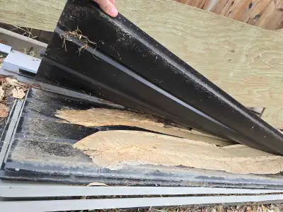13 Sheets of Black Soffit 20"x146"