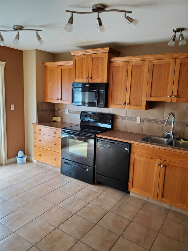 Condo For Rent Long Term Rentals Red Deer Kijiji