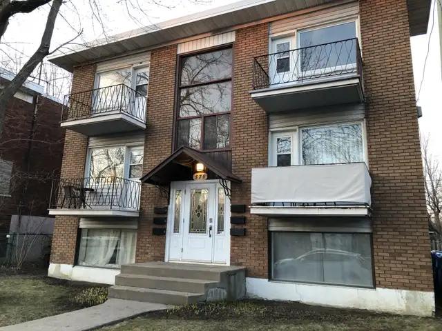 4 1/2 Vieux Longueuil