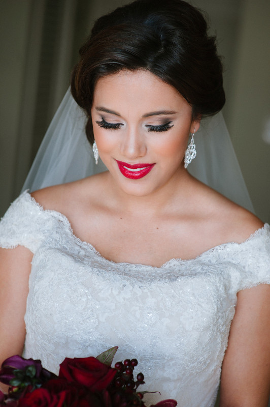 Makeup Artist and Hairstylist in Wedding in City of Toronto