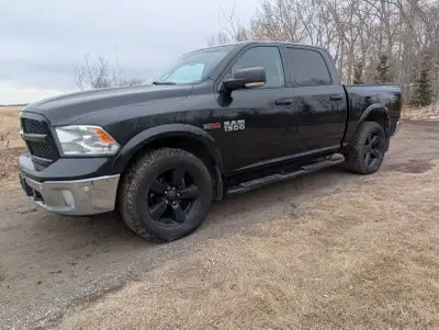 2016 Ram Eco-diesel 1500 4wd Media center Heated seats and steering Recent tires Mechanically inspec...