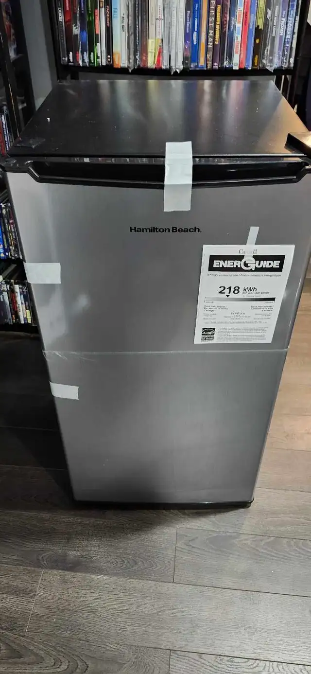 Hamilton Beach Stainless Steel 3.3 Cubic Feet mini fridge New in Refrigerators in Kitchener / Waterloo - Image 4