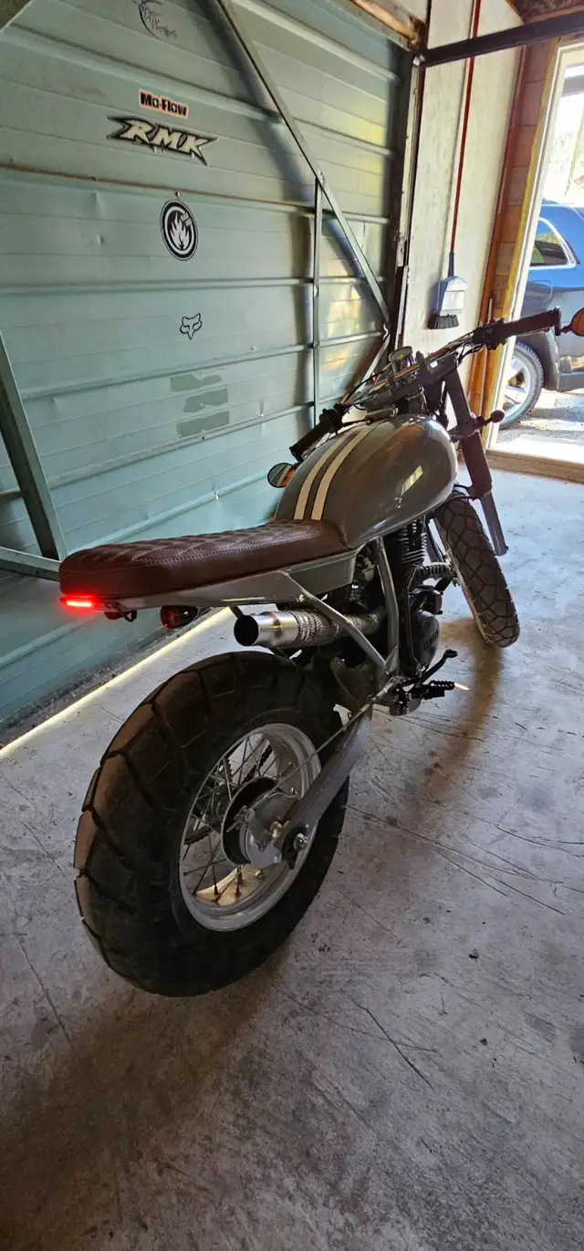 Selling  custom yamaha tw200 in Street, Cruisers & Choppers in Calgary - Image 5