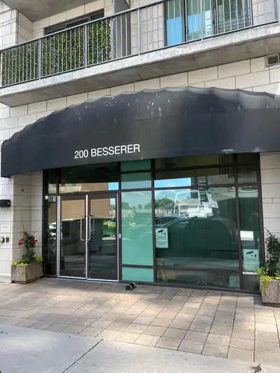 2 bed, Den, 2 baths, Besserer st