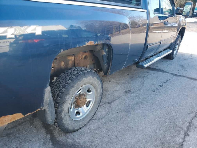 2009 GMC Sierra 2500 HD dans Autos et camions  à Saint-Jean-sur-Richelieu - Image 2