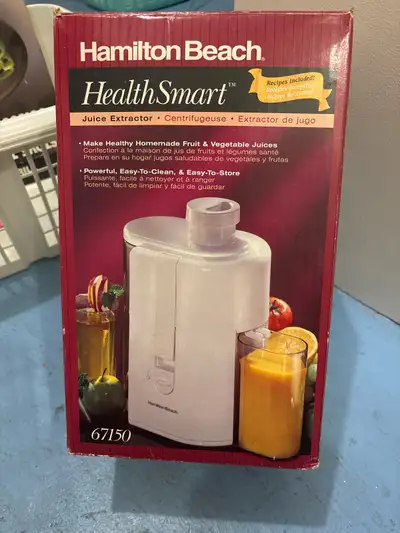 I'm selling a Hamilton Beach Health Smart Juice Extractor, perfect for making healthy homemade fruit...