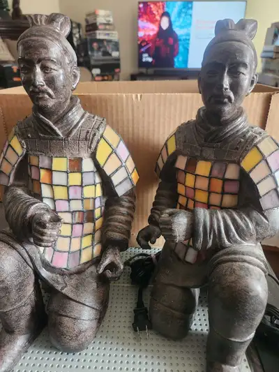 Beautiful Tiffany Style Stained Glass Figural Samurai guards, View more