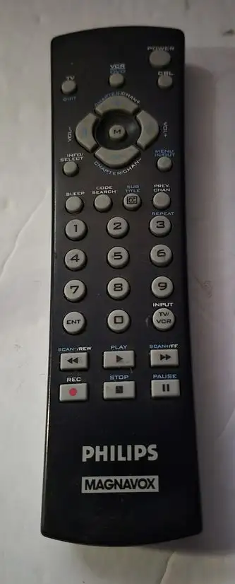 Télécommande Philips Magnavox Universal Remote Control in General Electronics in Longueuil / South Shore - Image 2