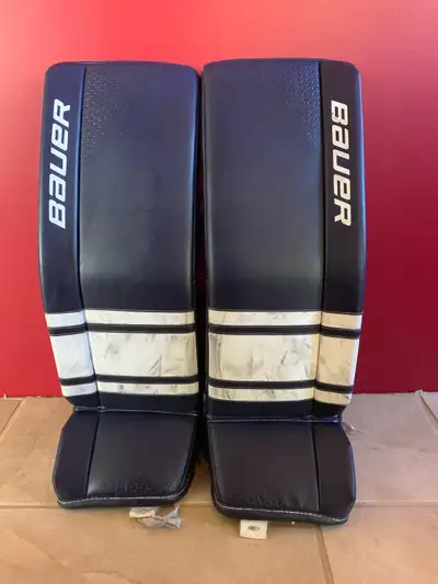 Intermediate Large, Bauer GSX Goalie Pads, View more