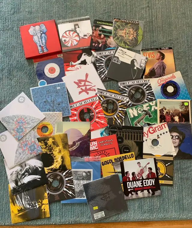 Millions of Wicked / Rare / Collectible 7" / 45 rpm Records!! in CDs, DVDs & Blu-ray in Calgary - Image 2