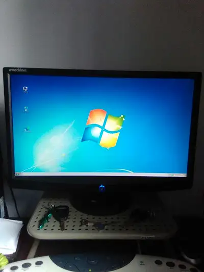moniteur ecran ordinateur 21.5" computer screens monitor, View more