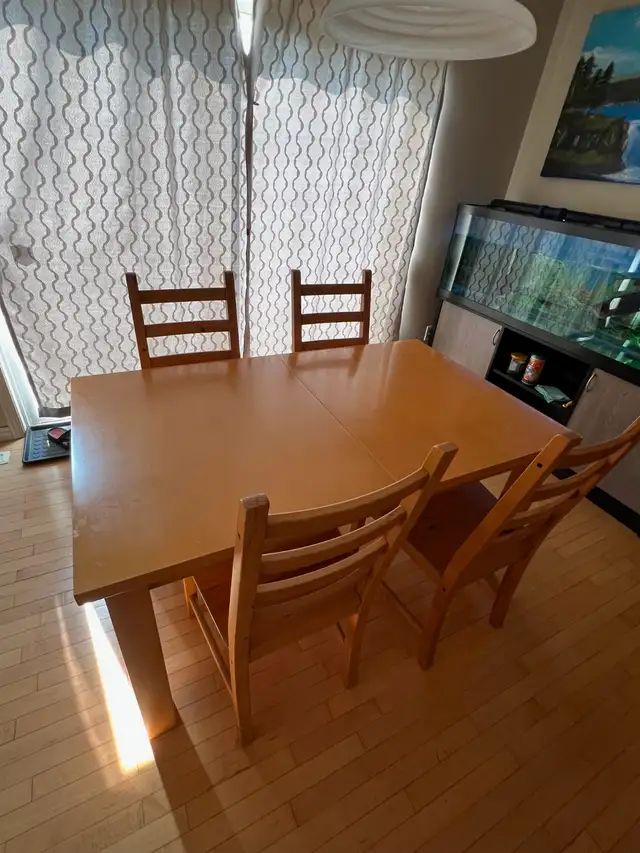 Dinning Table set for sale $25063672034343169122