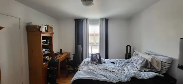 Près Cégep Ste-Foy, Garneau et Université pour étudiant(e) seule