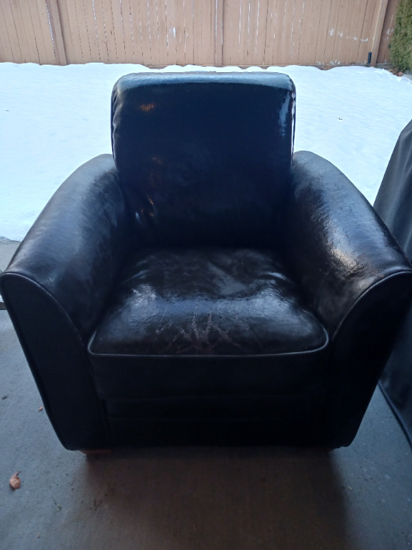 Black Armchairs w/ Bonded Leather in Chairs & Recliners in Kelowna - Image 2
