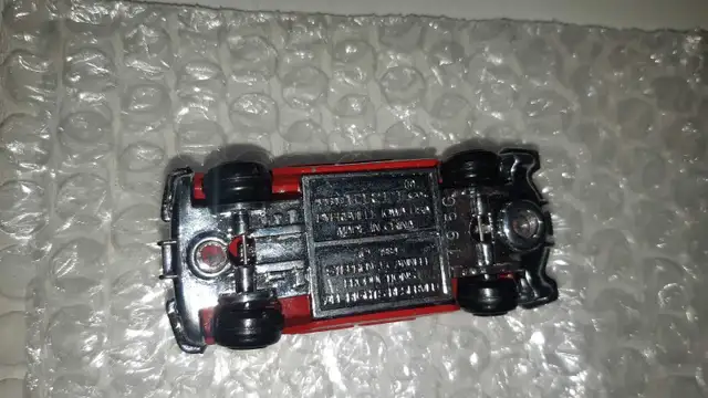 Riptide 1960 Corvette vintage 1984 ERTL 1/64 scale loose/vg in Toys & Games in Guelph - Image 9