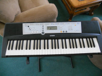 Yamaha ypt-200 Piano Keyboard