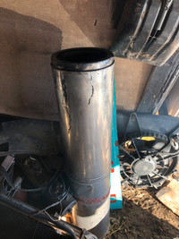 Insulated chimney pipe 
