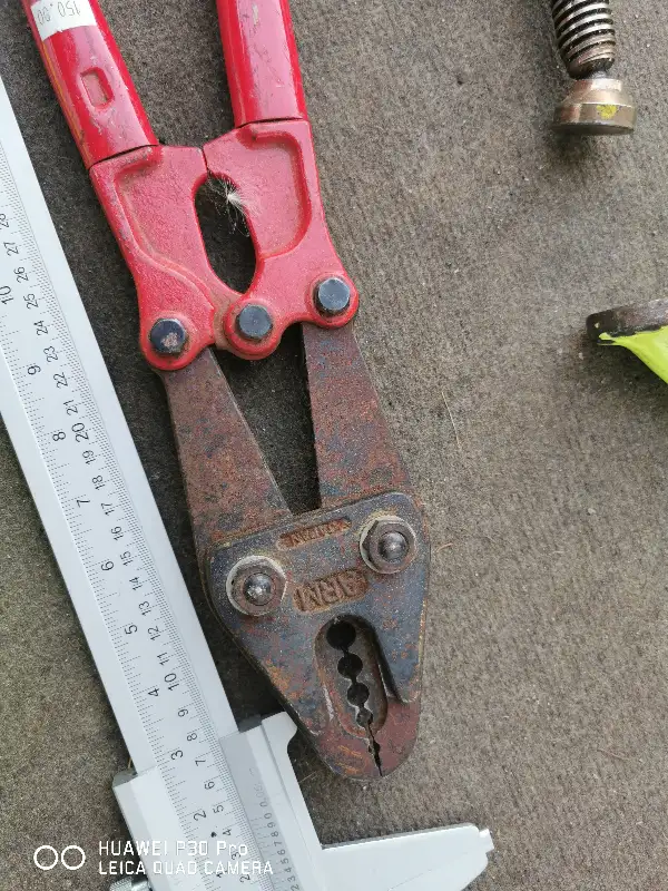 Iron working Clamps in Hand Tools in London - Image 3