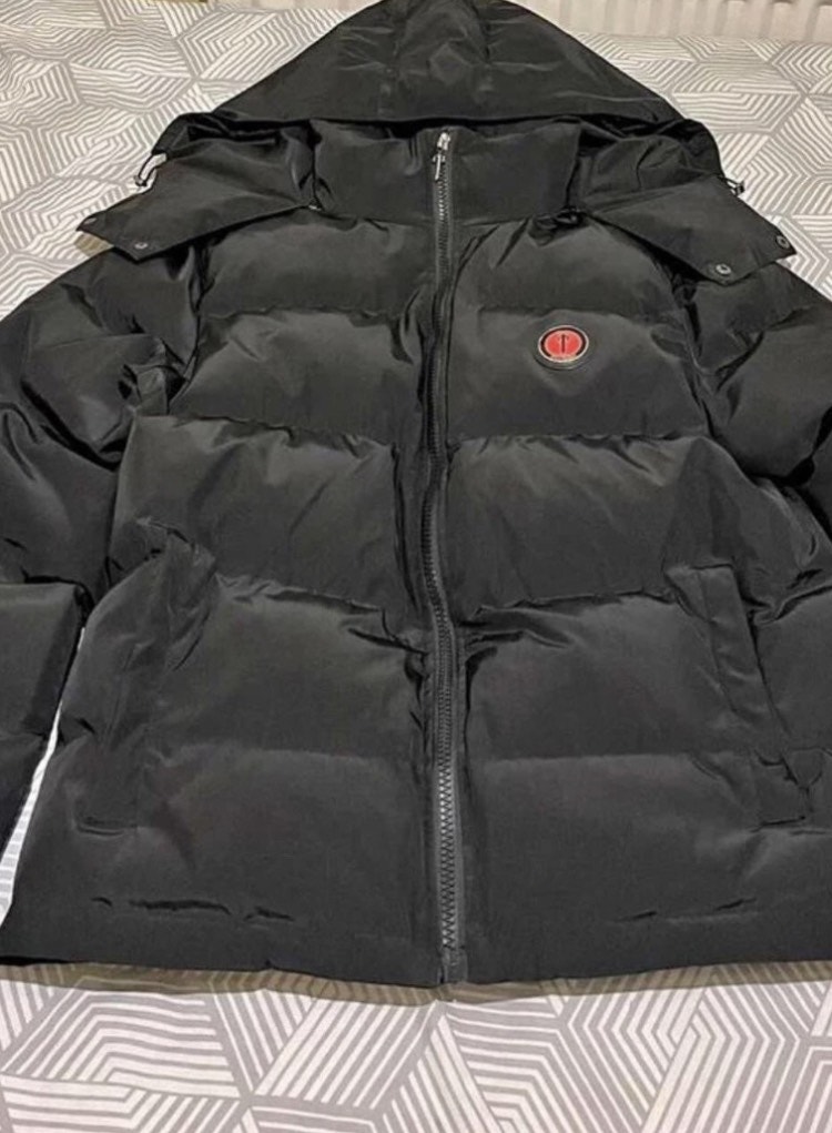 Trapstar Irongate puffer Red logo Hommes Ville de Montréal Kijiji