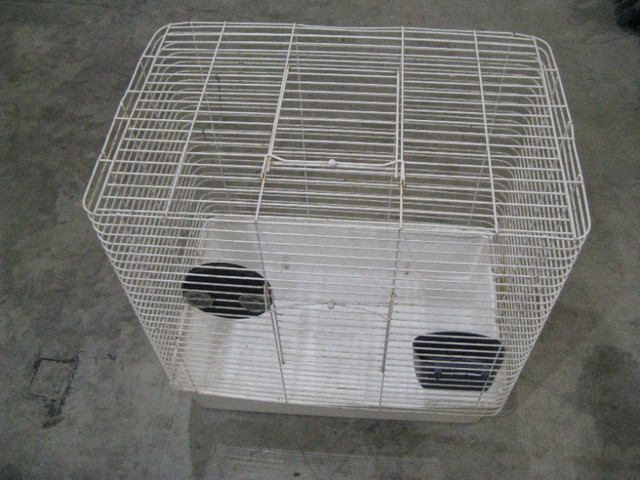BIRD CAGES in Accessories in Lethbridge - Image 3