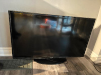 2015 50” Samsung LED-backlit LCD tv- smart tv