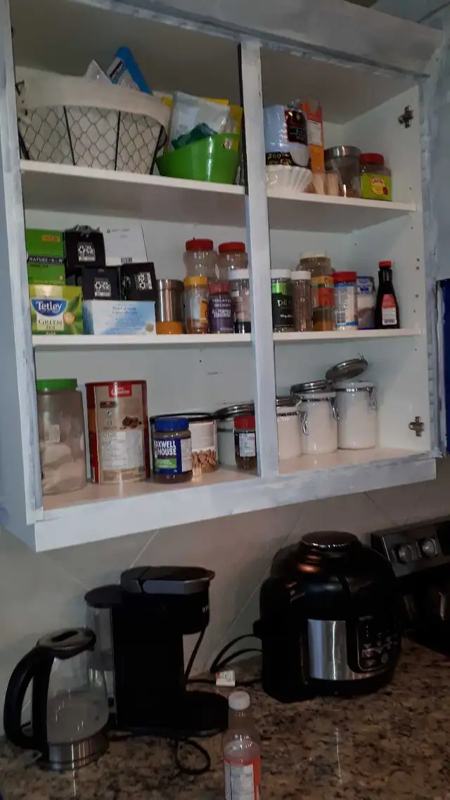 Kitchen cabinet Repairs in Cabinets & Countertops in Calgary - Image 4